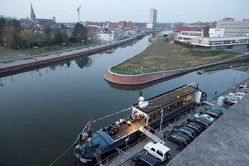 Restaurant Brasserie Feestzaal Ahoi, 2*
